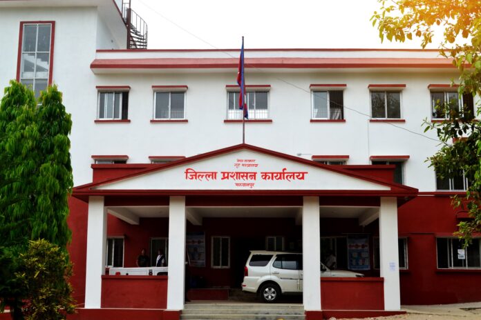jilla prasasan makawanpur