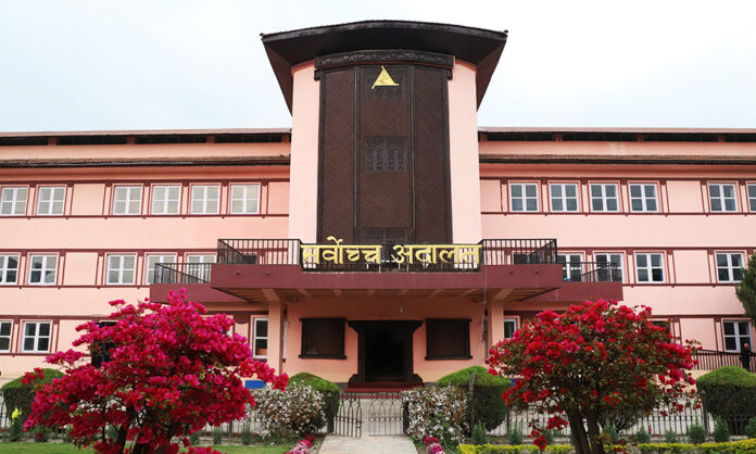 supreme_court-adalat-aadalat